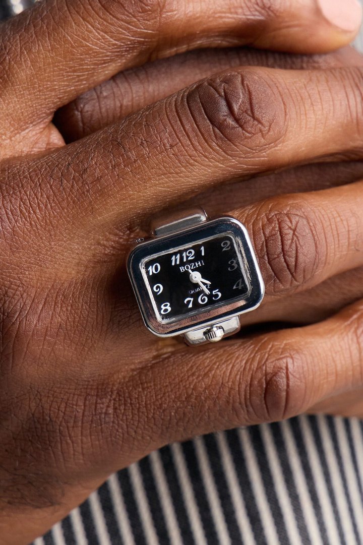 Pacing The Hour Functional Watch Dial Ring - Black