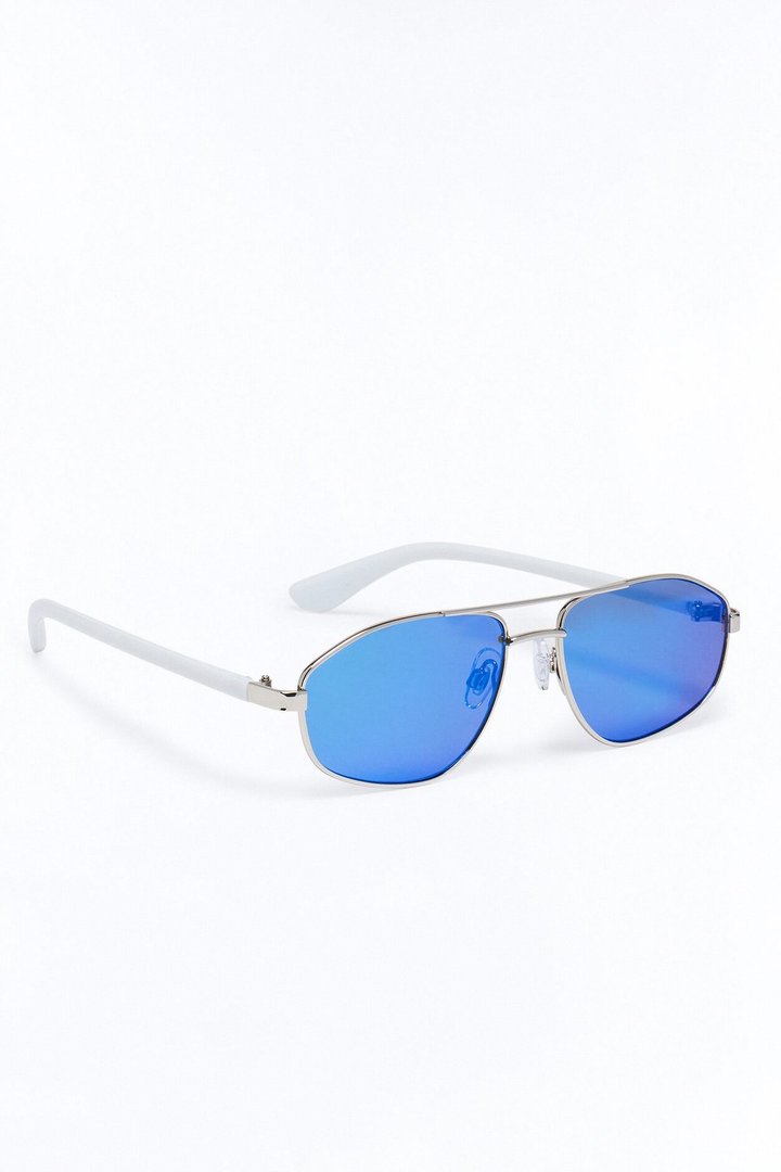 No Way Back Up Sunglasses - White/Silver