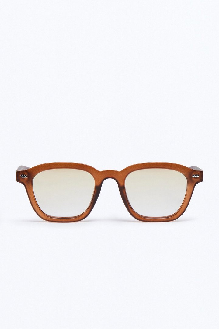 Keeping It Classic Sunglasses - Brown