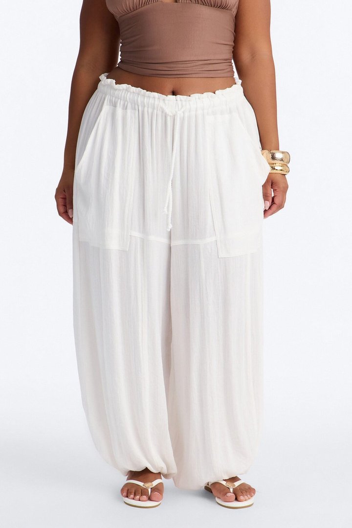 Bohemian Breeze Low Rise - White
