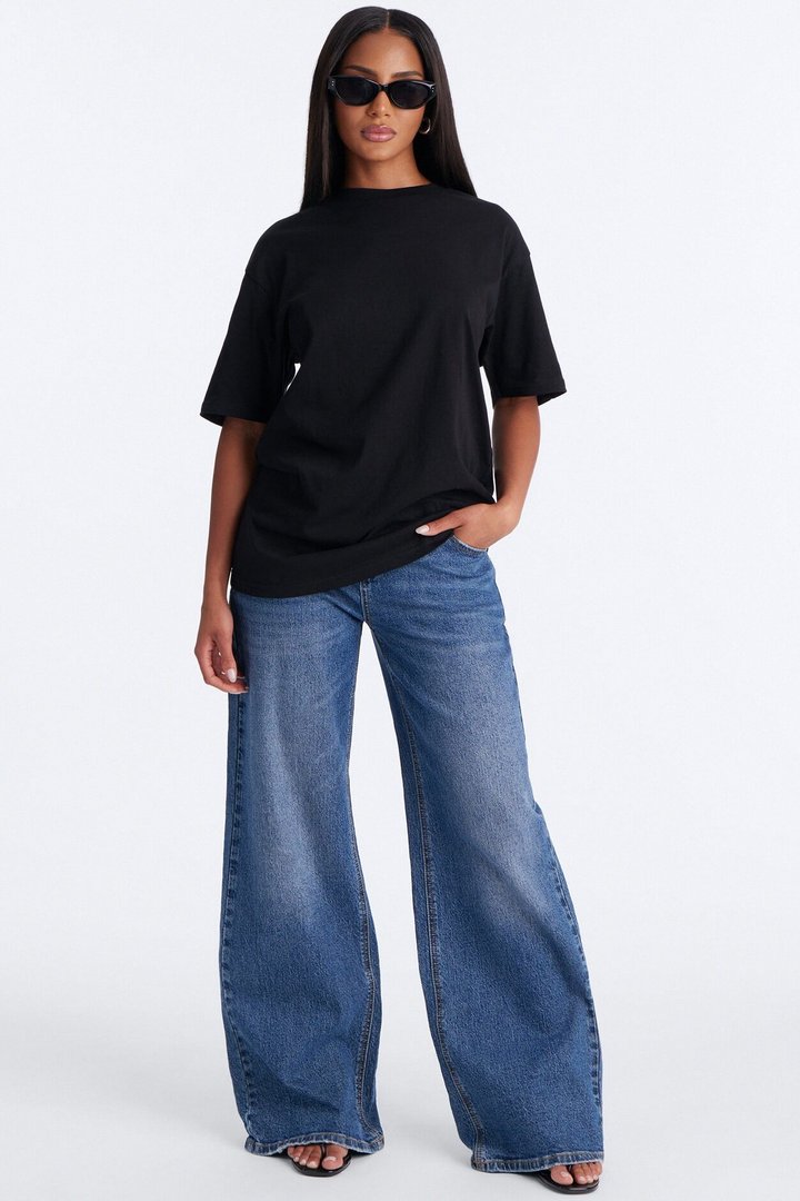 Random Tuesday Oversized T Shirt - Black