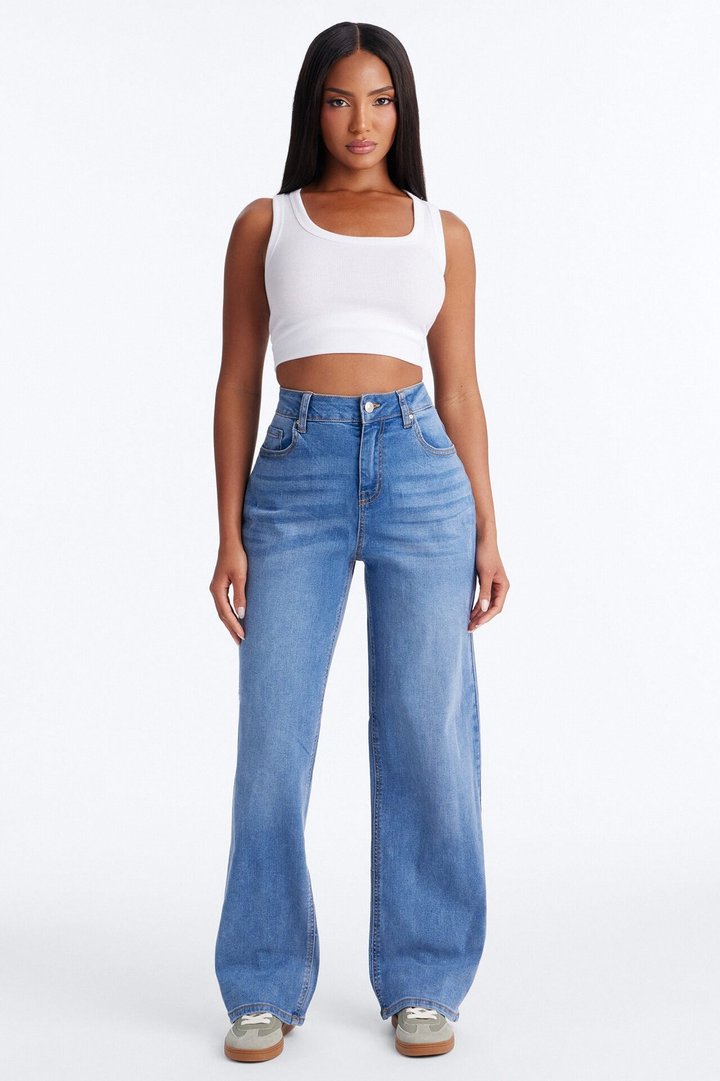 Arabella High Rise Stretch Straight Leg Jeans - Medium Wash