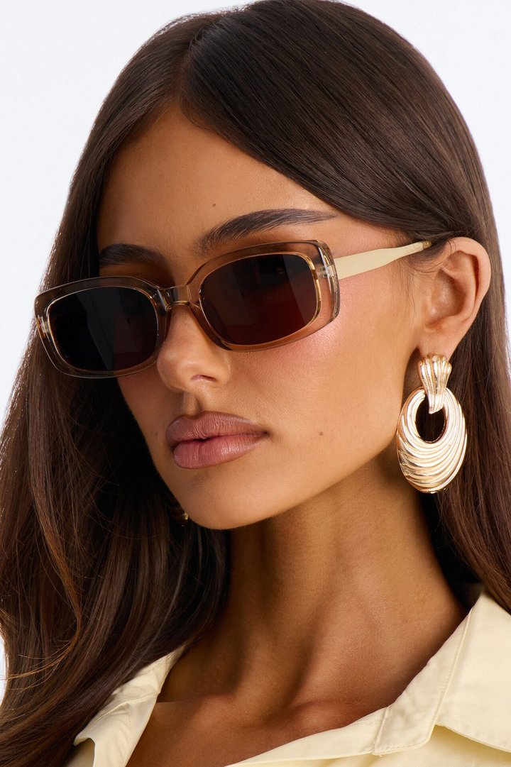 In Uniform Square Sunglasses - Brown
