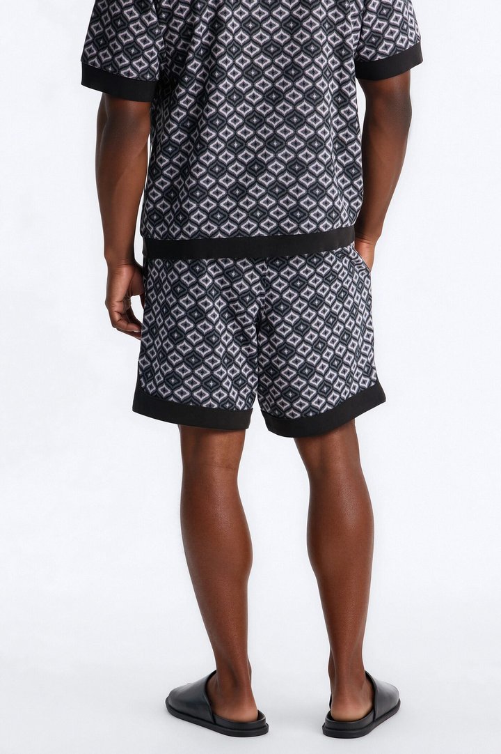 Relaxed Geometric Jewel Jacquard Short - Grey