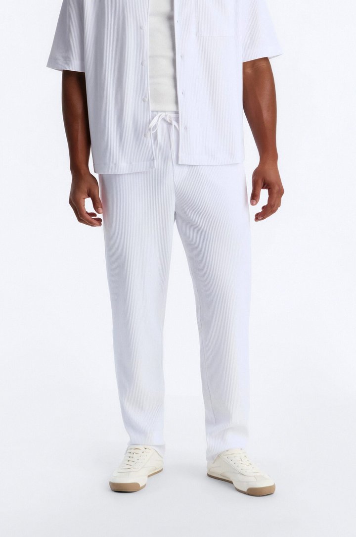 Show Up Slim Slit Pants - White