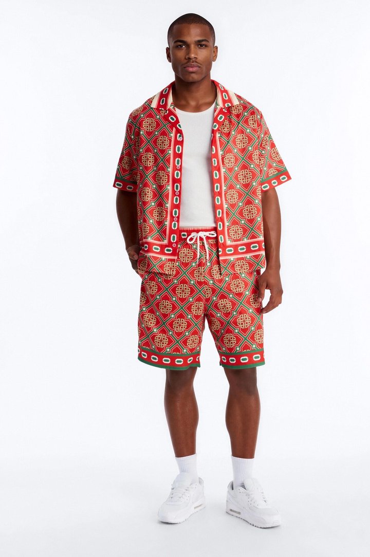 Royal Geometric Relaxed Short - Red/combo
