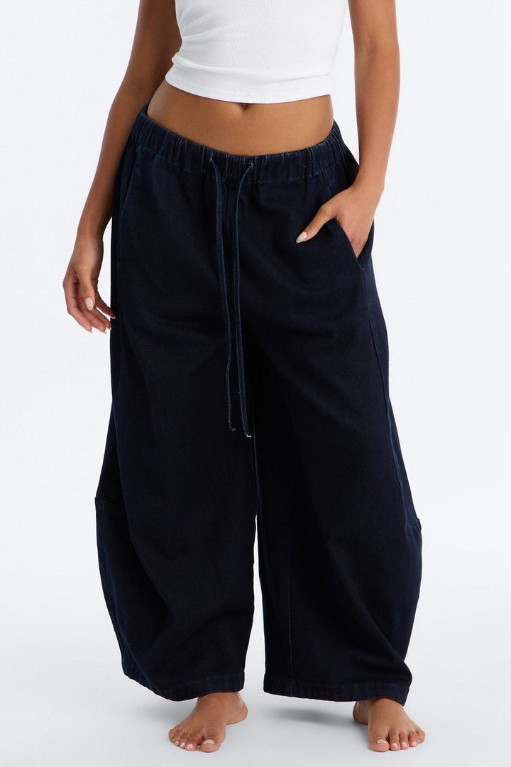 Island Time Pull On Relaxed Jeans - Dark Wash