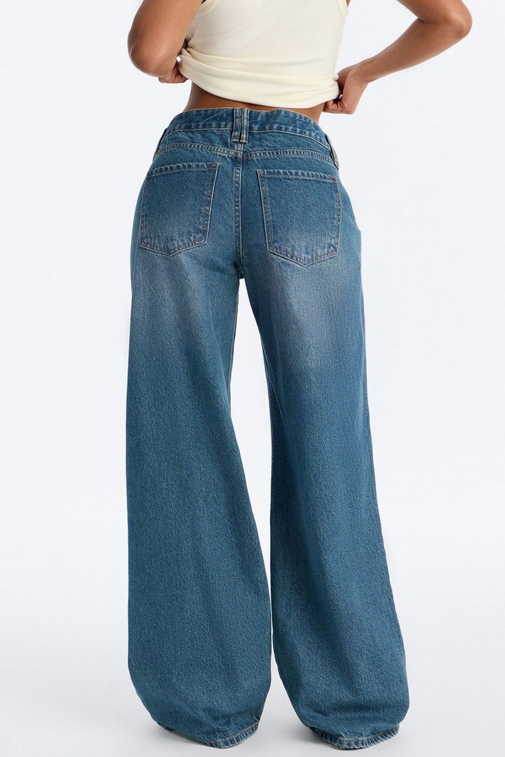 Missed Connection Low Rise Jeans - Vintage Wash