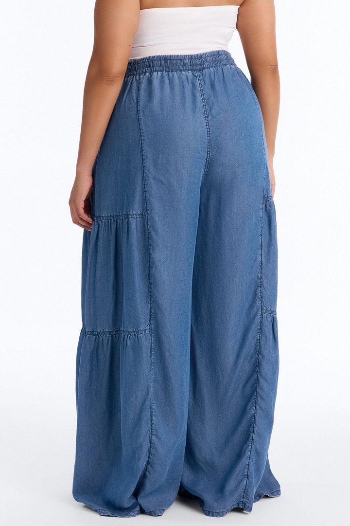 Best View Chambray Tiered Wide Leg Pant 33″ - Medium Wash