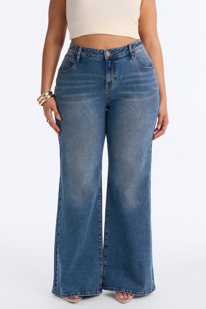 Between Takes Stretch Loose Flare Jeans - Dark Wash