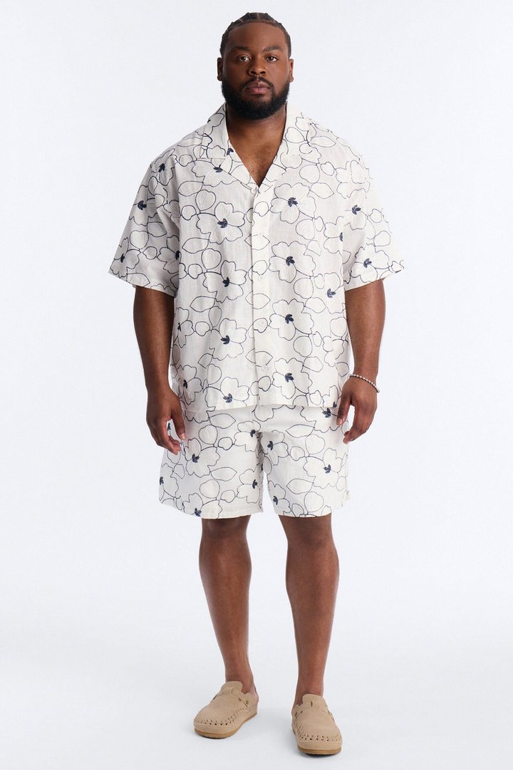 Relaxed Sand Blossom Short - White/combo