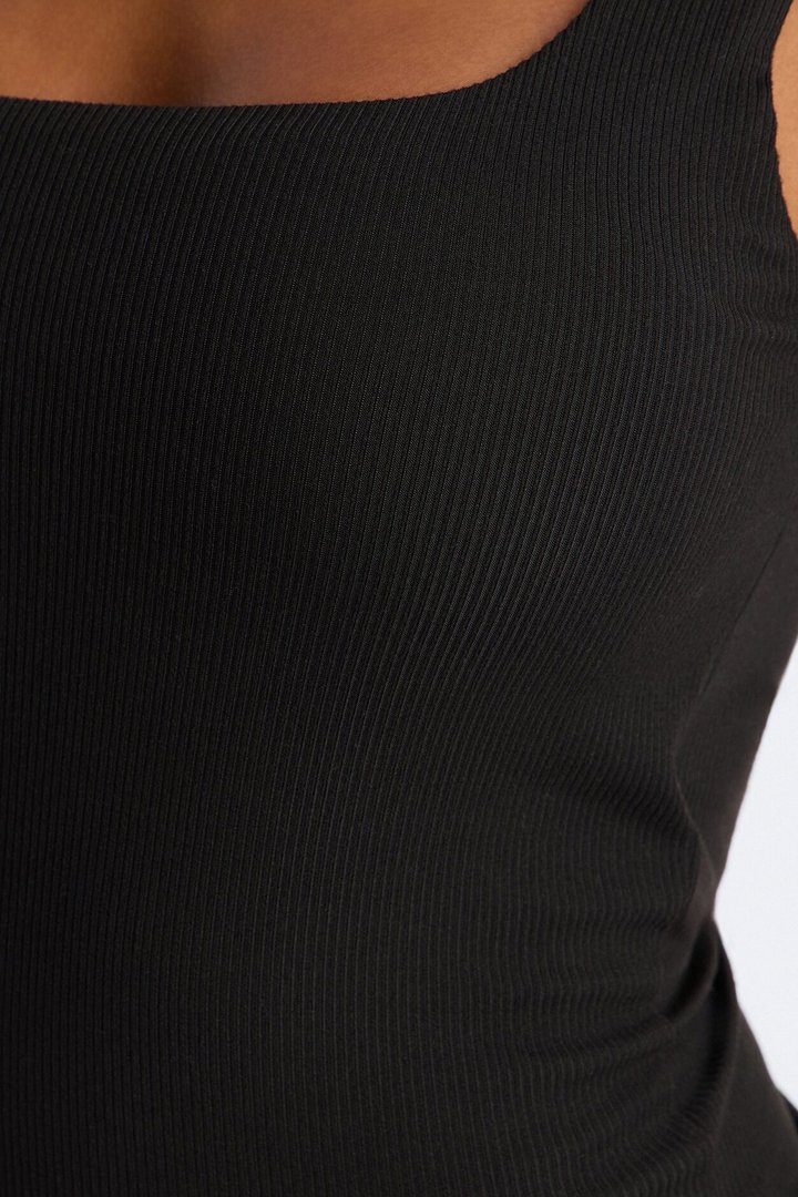 Rene Padded Double Scoop Tank Top - Black