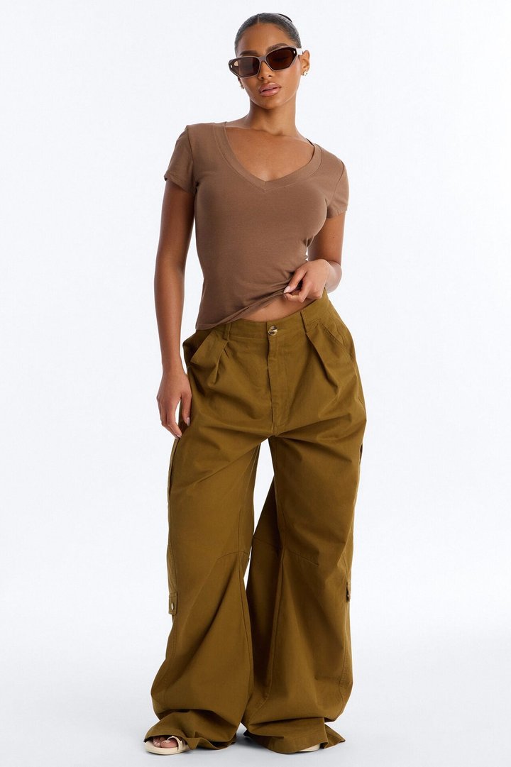 Ashley V-Neck Top - Mocha
