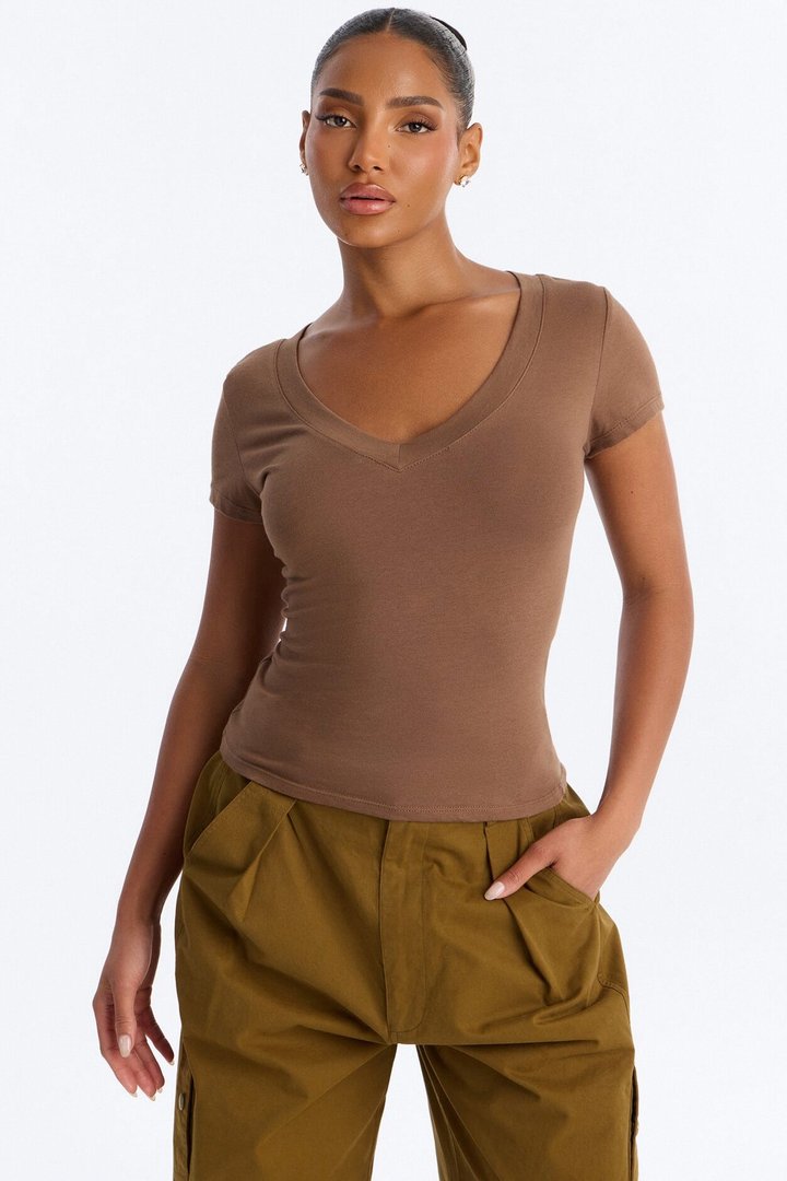 Ashley V-Neck Top - Mocha