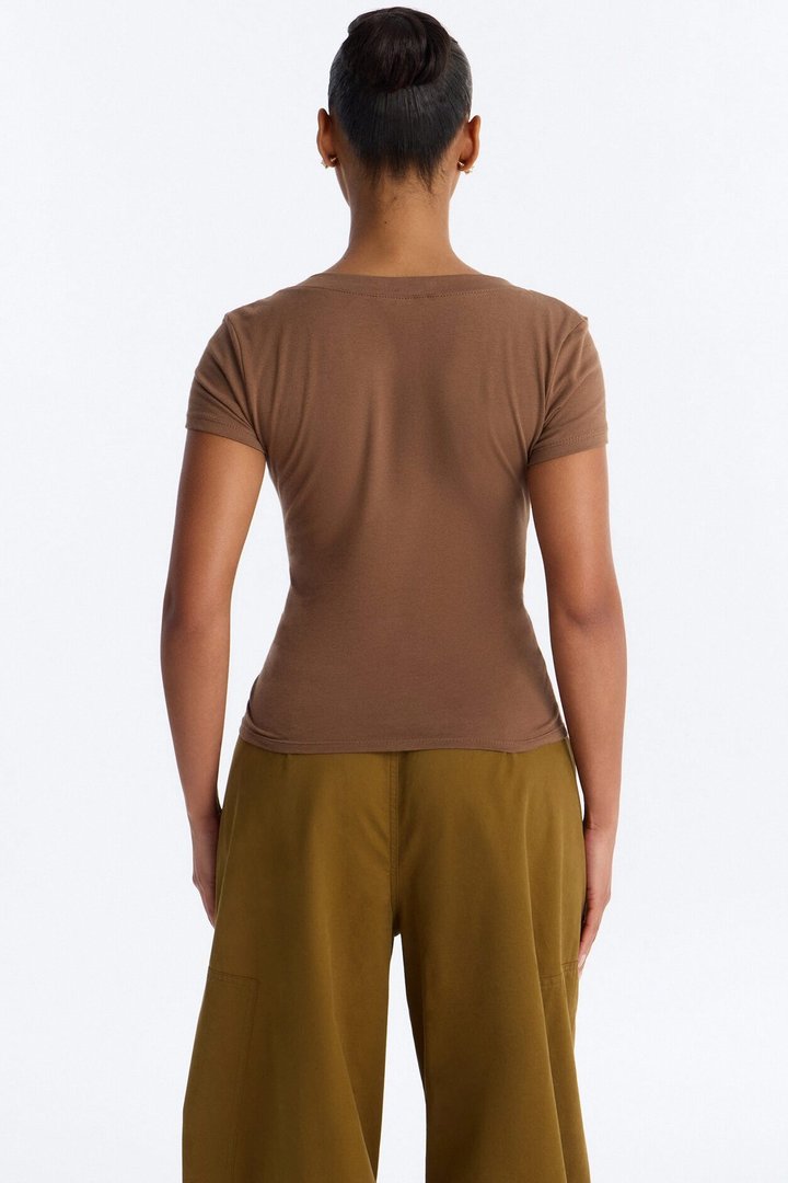 Ashley V-Neck Top - Mocha
