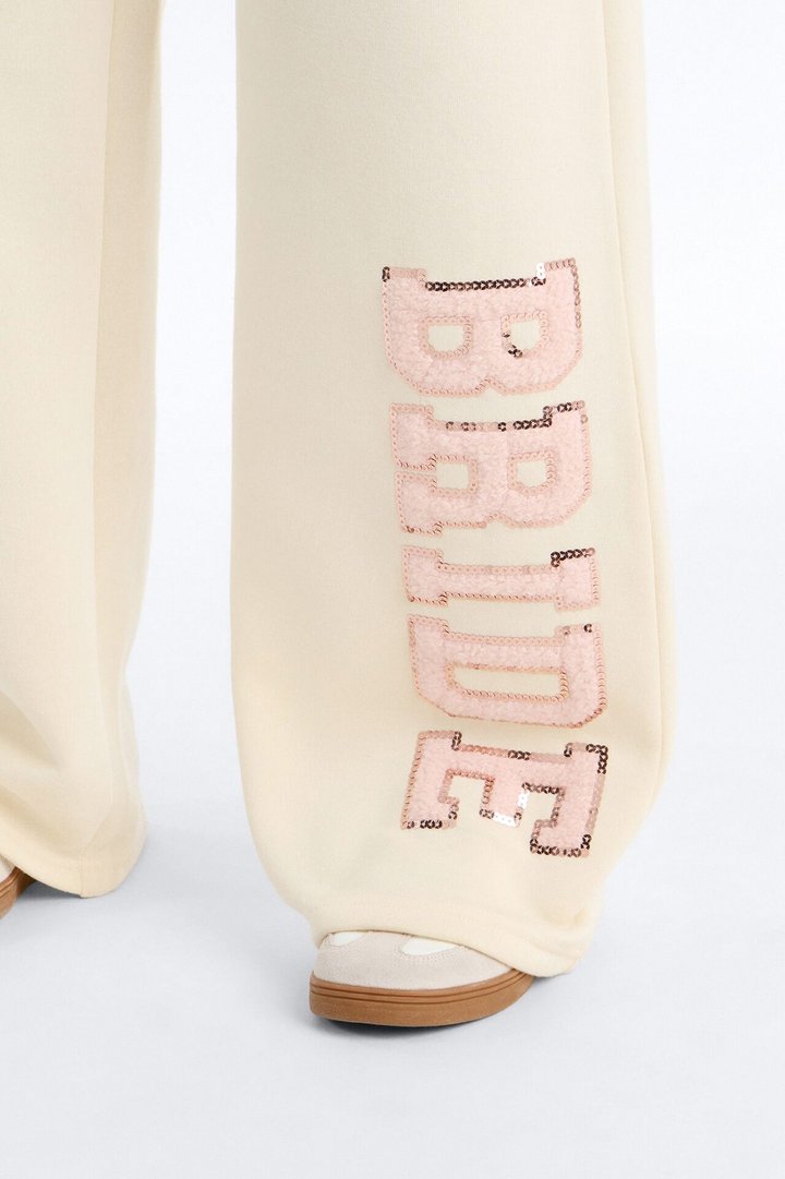 Bride To Be Fleece Pant Set - White/Pink