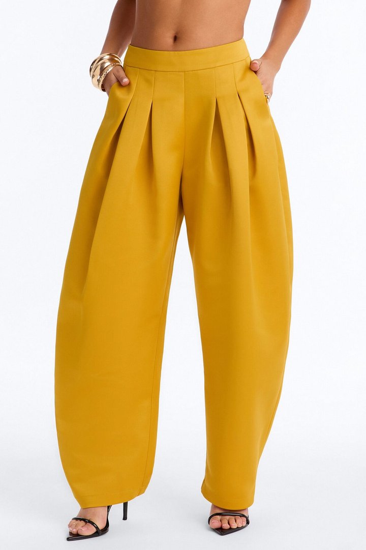 Ottilie High Rise Pleated Barrel Leg Pant - Yellow