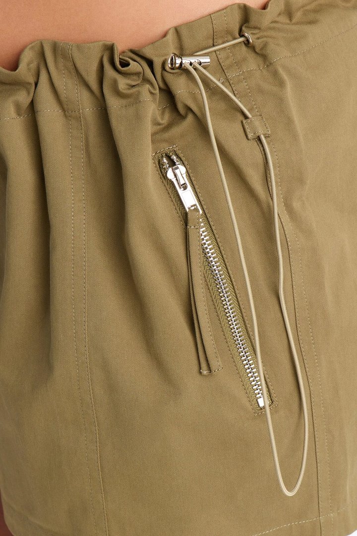 Anaia Bungee Cord Micro Short - Military Green