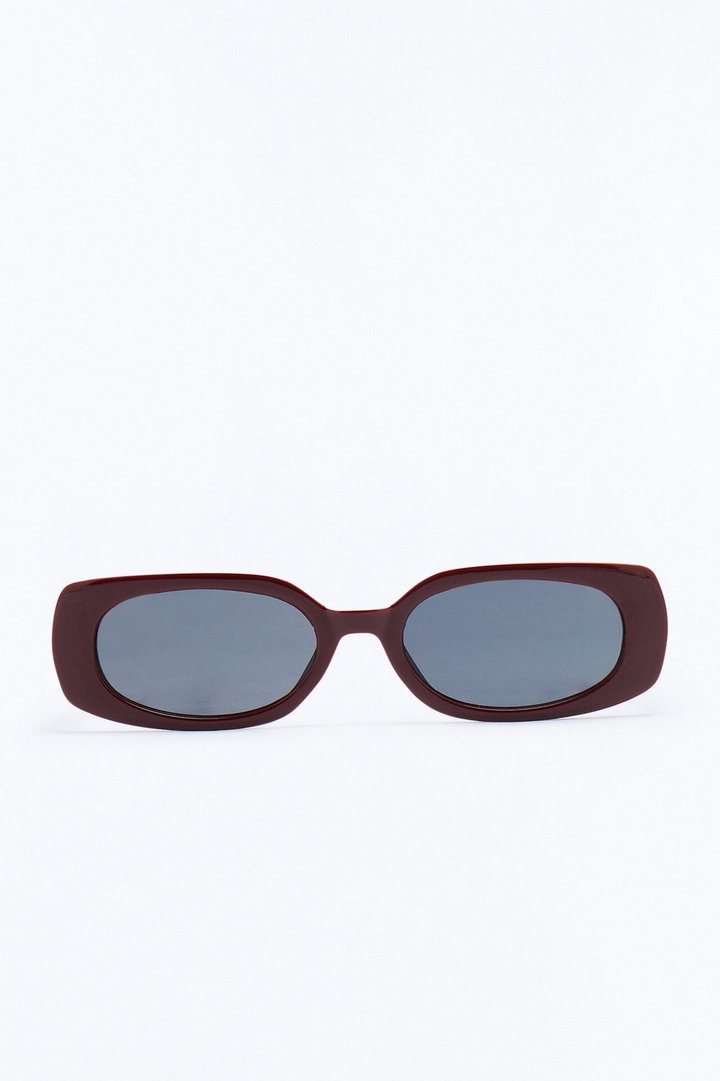 Lost My Mind Circular Sunglasses - Burgundy