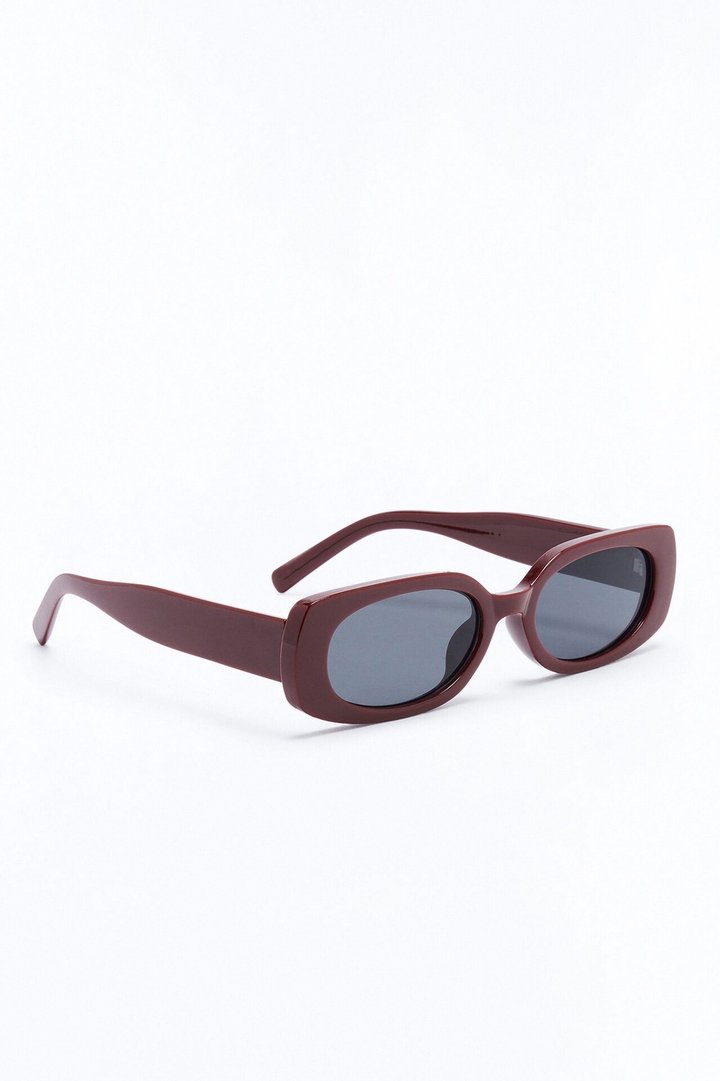 Lost My Mind Circular Sunglasses - Burgundy
