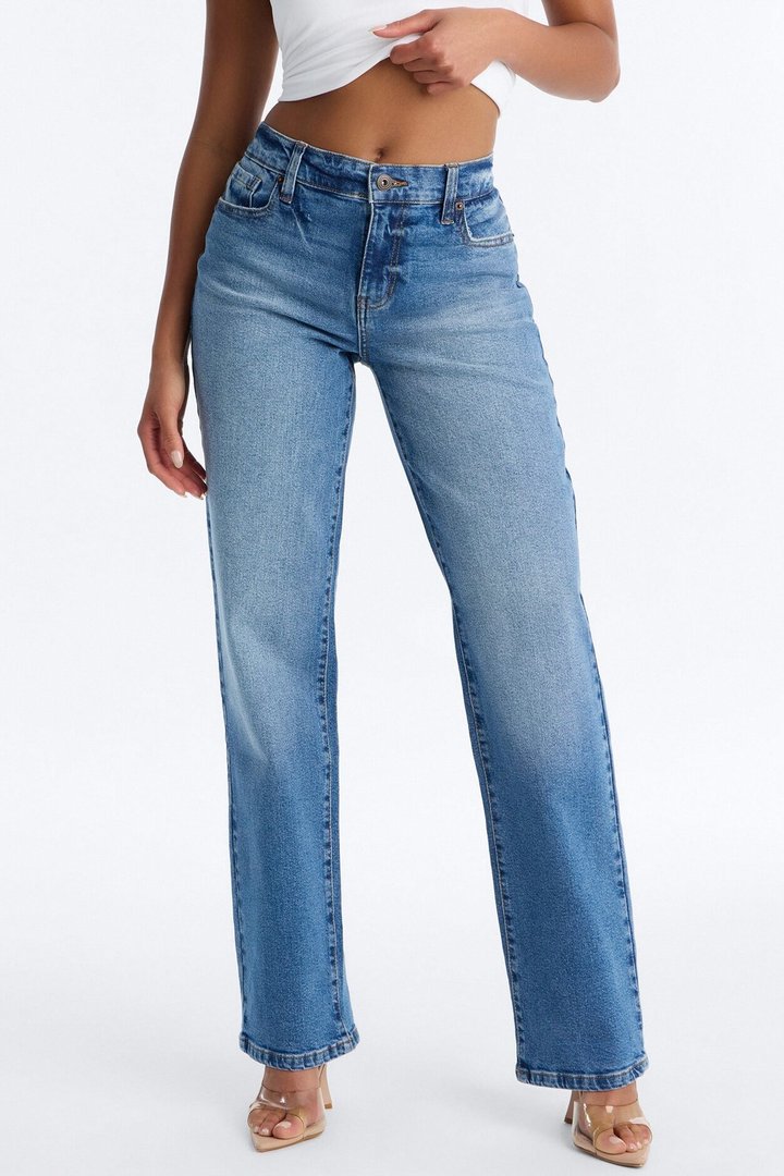 Mar Vista Stretch Straight Leg Jeans - Medium Wash
