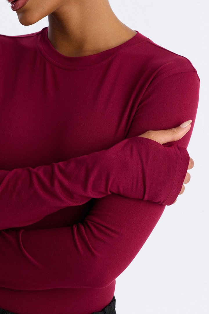 Daily Shift Long Sleeve Stretch Under Scrub Shirt - Wine