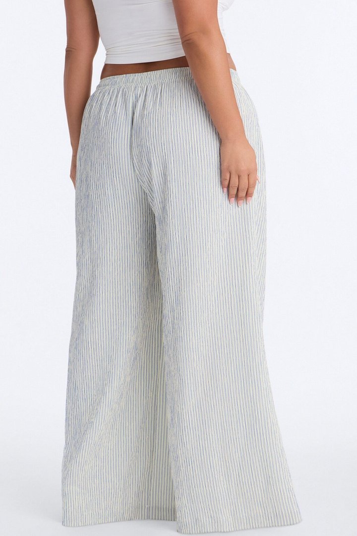 Lexley Mid Rise Textured Wide Leg Pant 30″ - Blue/combo