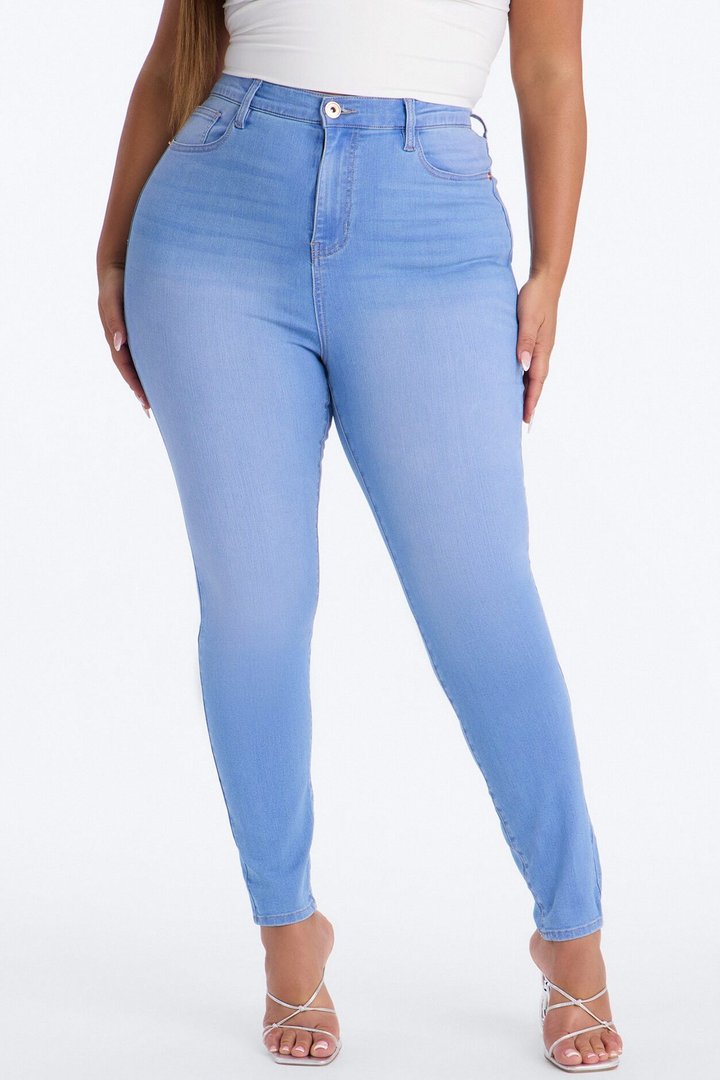 Tall Show Off The Curves Super Stretch Booty Lifter Skinny Jeans - Medium Blue Wash