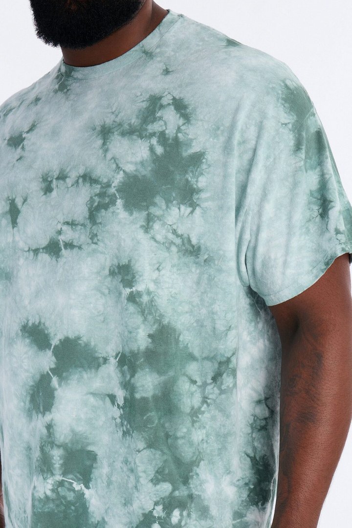 The Crystal Oversized Tee - Green/combo