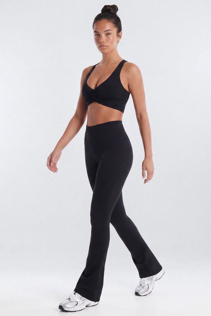 CloudForm™ 32″ Flare Legging - Black