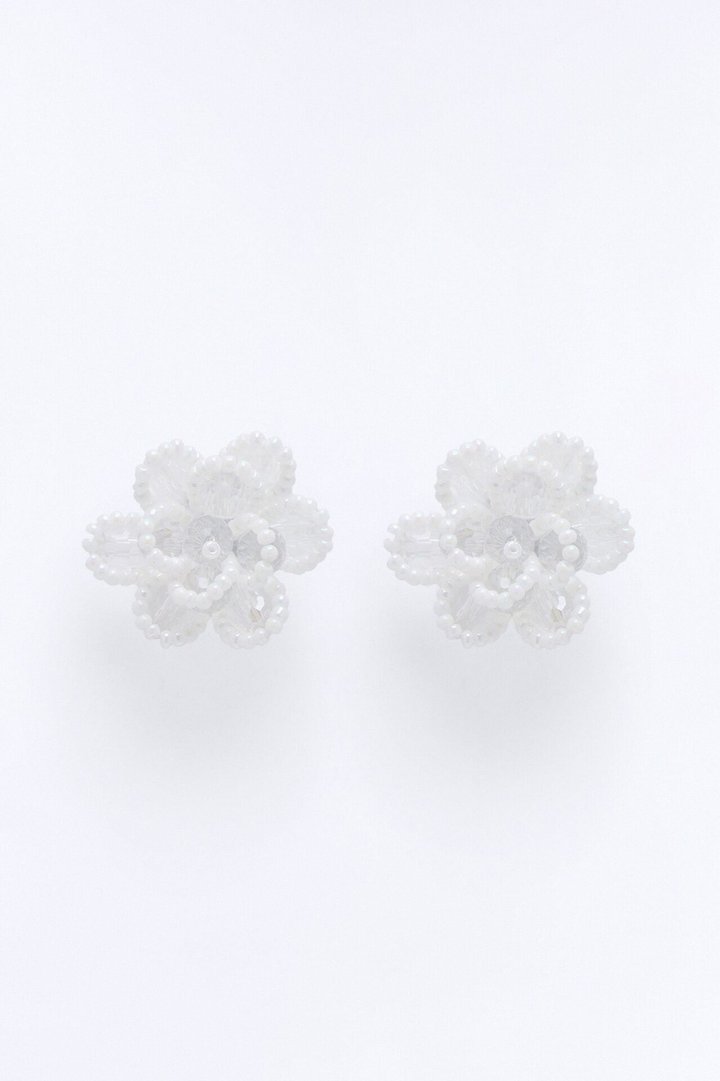 Rooted Magic Stud Earrings - White
