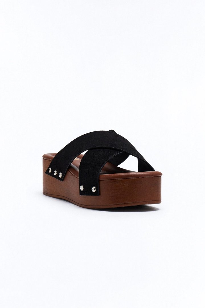 Breezy Platform Sandals - Black