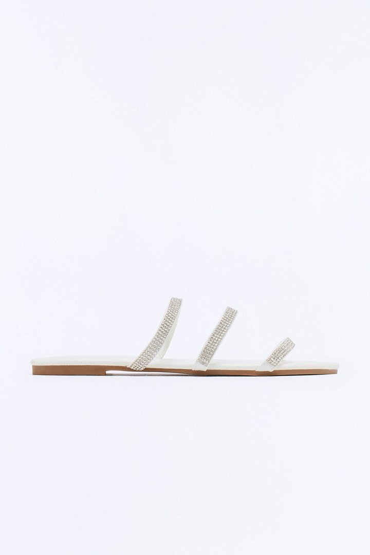 Top Form Embellished Sandals - White