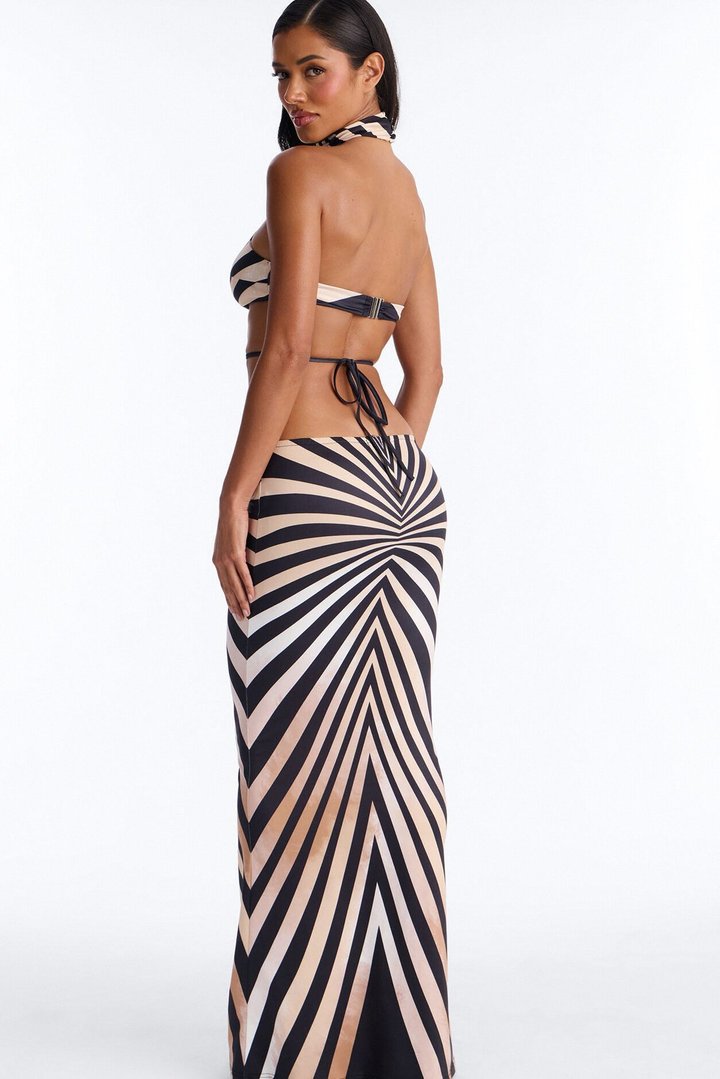 Can't Keep Up Maxi Dress - Black/combo