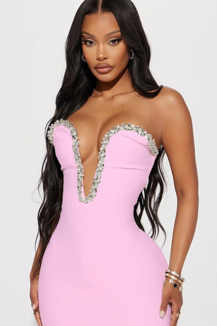 Sweetest Heart Embellished Midi Dress - Pink