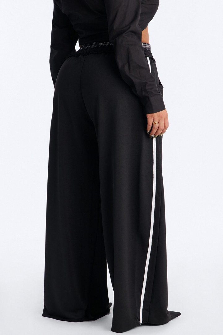 Seeing Double Striped Double Waistband Sweatpants - Black