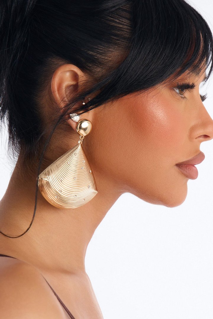 Glistening Tides Earrings - Gold