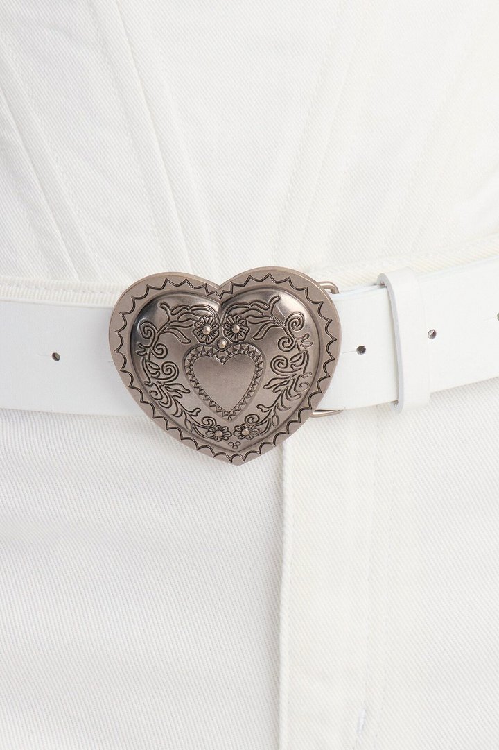 Social Butterfly Solid Belted Micro Short - White