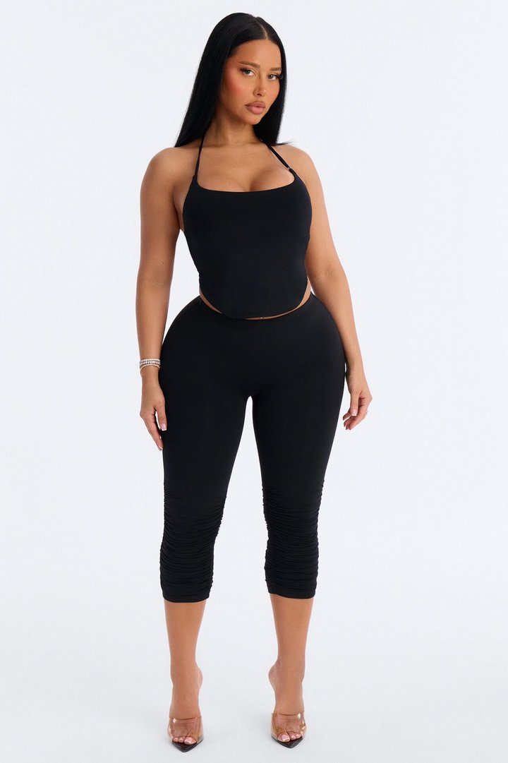 Second Skin Double Lined Ruched Low Rise Capri Legging - Black