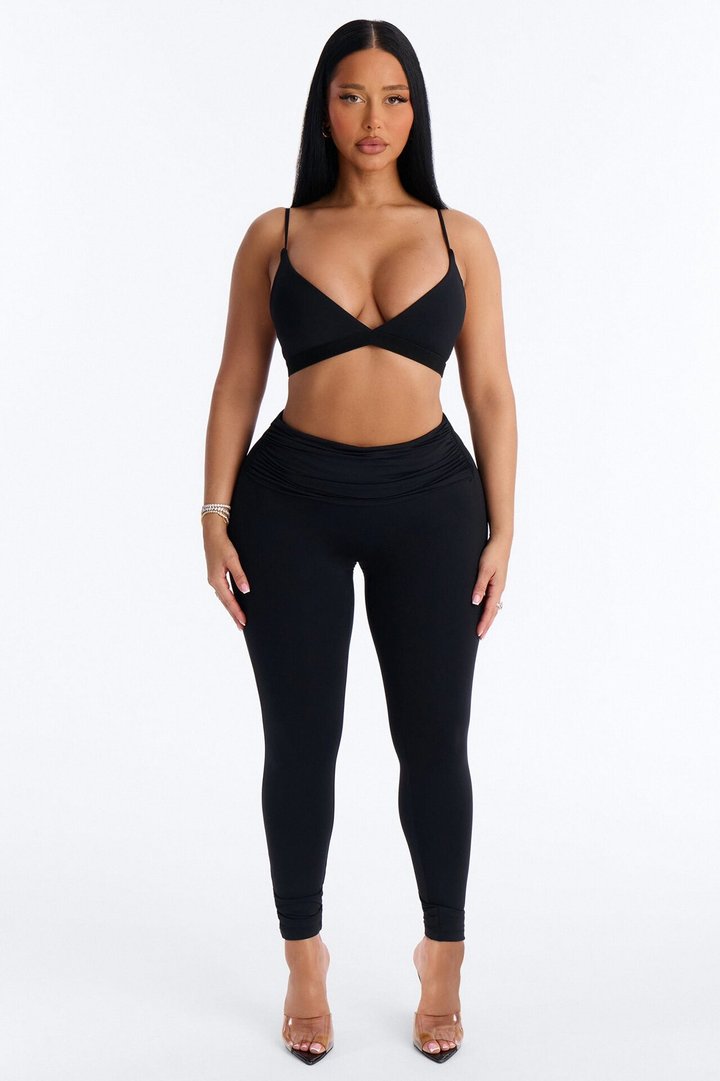 Second Skin Double Lined V Neck Bralette - Black