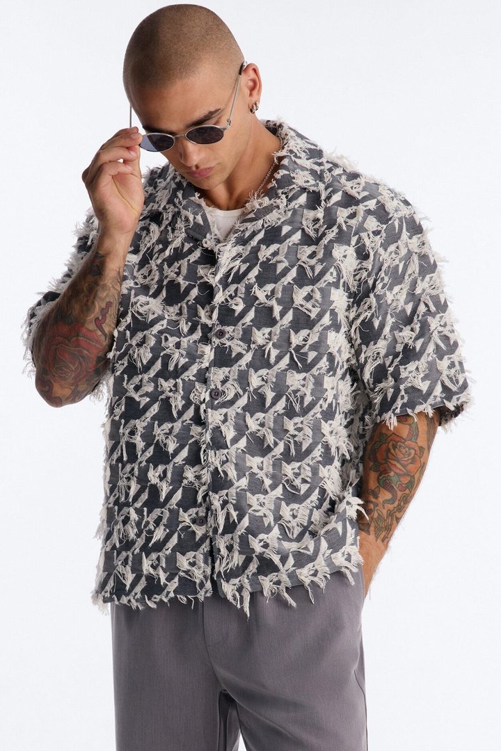 Relaxed Houndstooth Nomad Cuban Collar Button Up Shirt - Grey