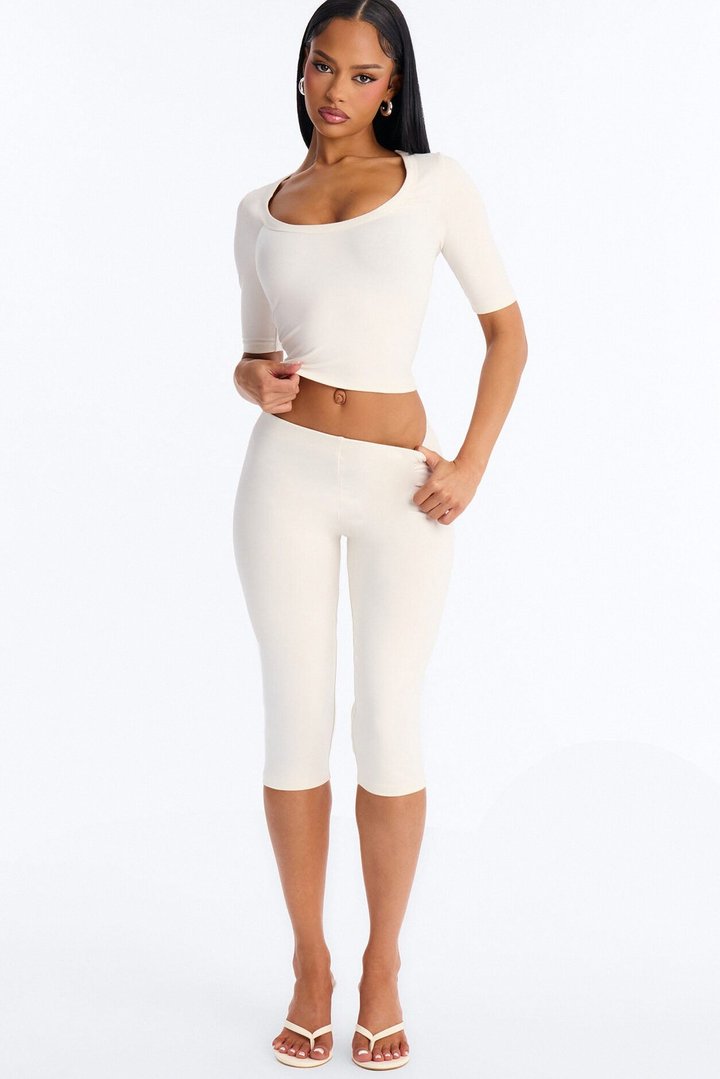 Quinn Low Rise Pedal Pusher Capri Legging - Cream