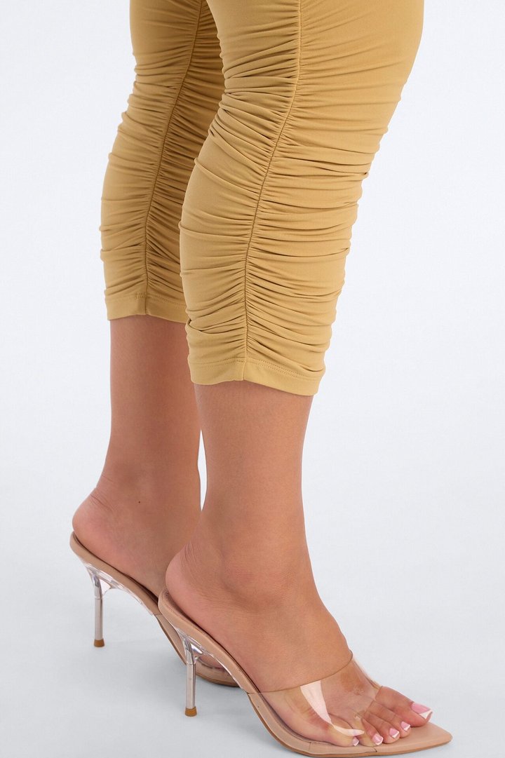 Second Skin Double Lined Ruched Low Rise Capri Legging - Honey