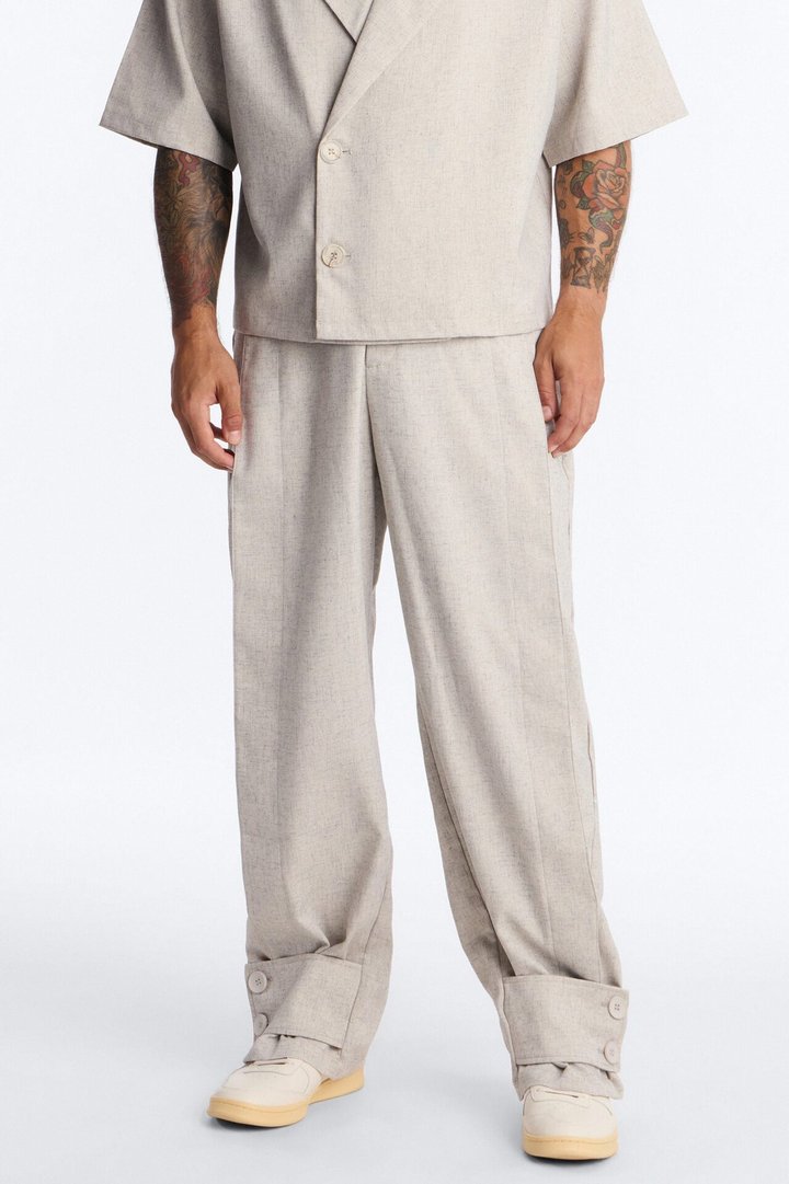 Maison Tailored Baggy Buttoned Cuff Pant - Khaki