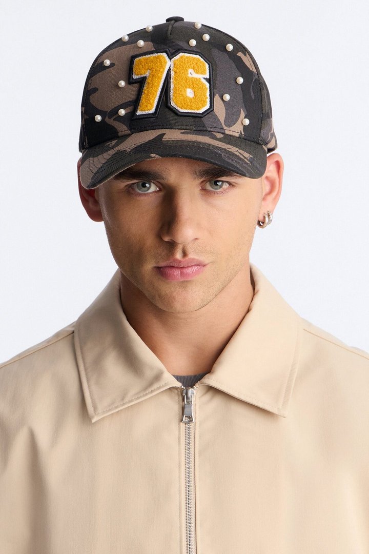 Camo Pearl 76 Patch Snapback Hat - Camouflage