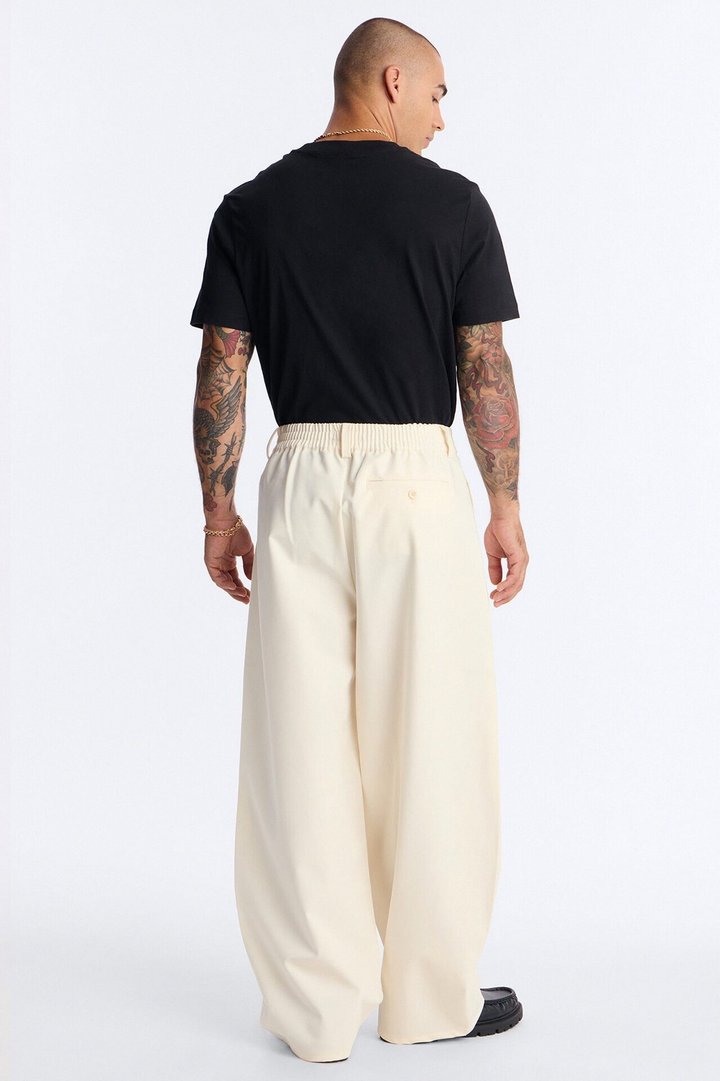 Barrel Bold Flow Trousers - Cream