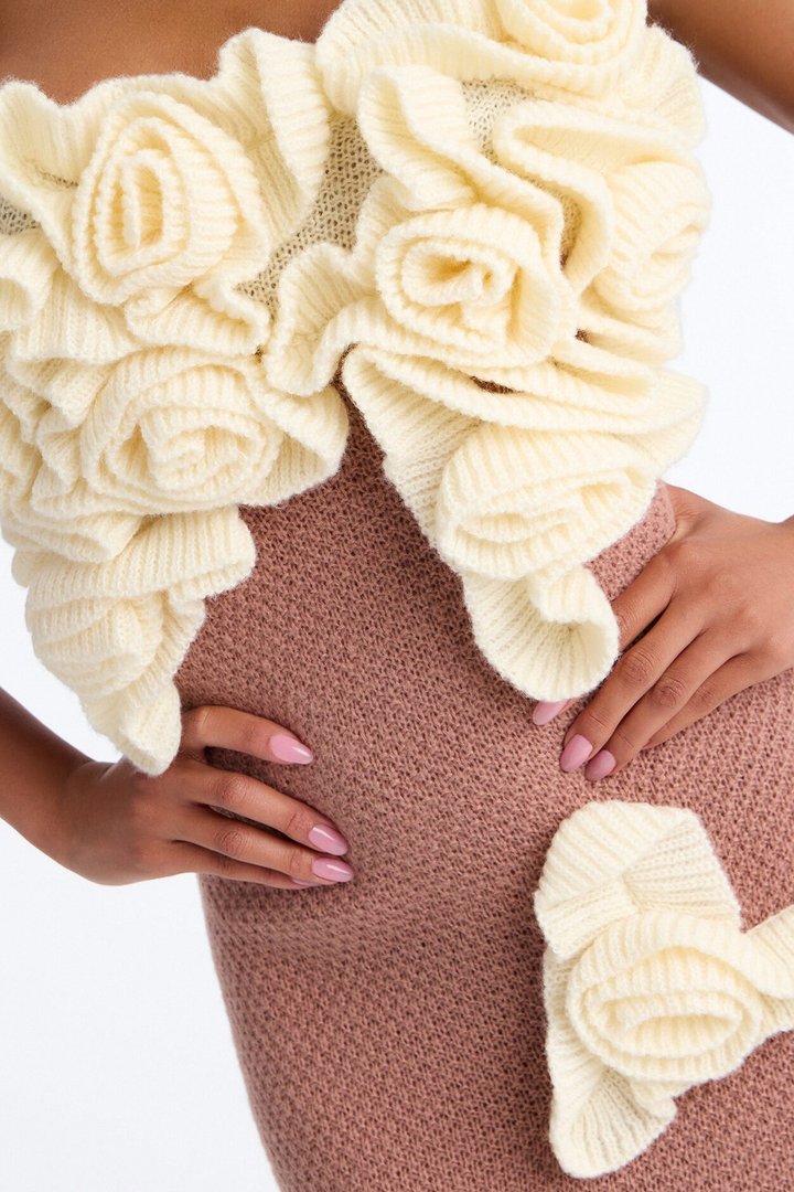 Renae Floral Applique Knit Maxi Dress - Mocha/combo