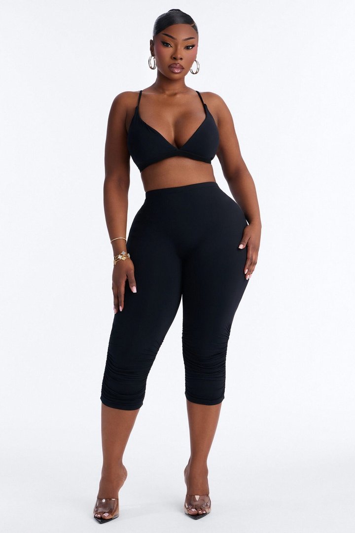 Second Skin Double Lined V Neck Bralette - Black