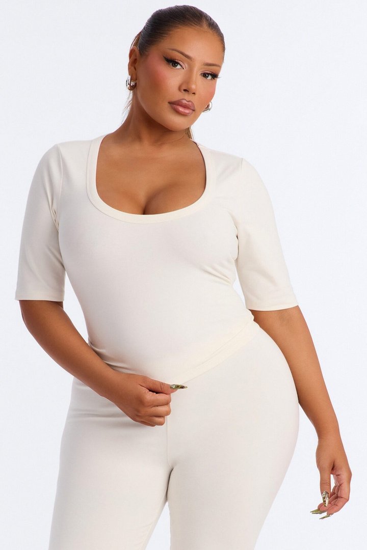 Quinn 3/4 Sleeve Scoop Neck Top - Cream