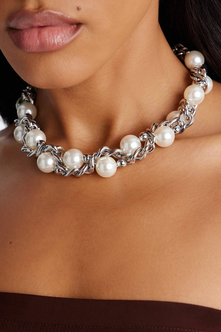 Tonia Pearls Choker - Silver